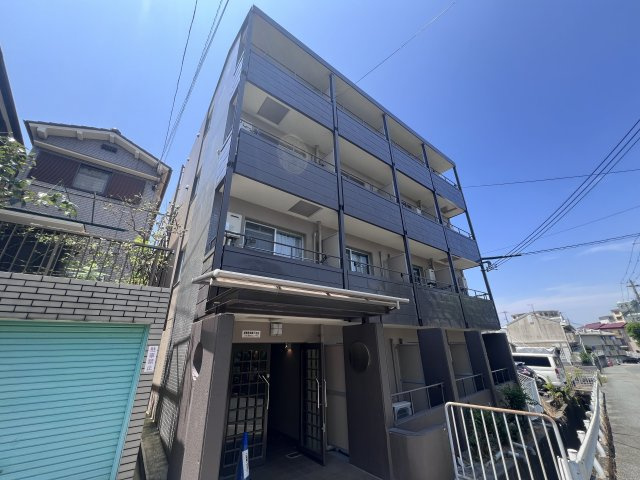 モンテメール学園前の外観