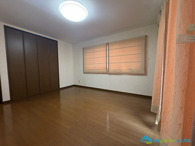 藤沢市葛原　中古戸建　全1棟の寝室|寝室にいかがでしょうか
