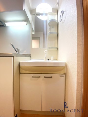 ベルファース川原通の洗面所