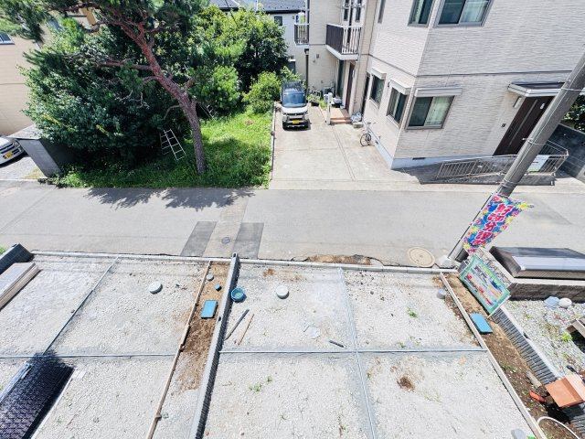 柏市柏新築戸建の展望|バルコニーより道路側眺望・南西側道路で日当たり良好♪