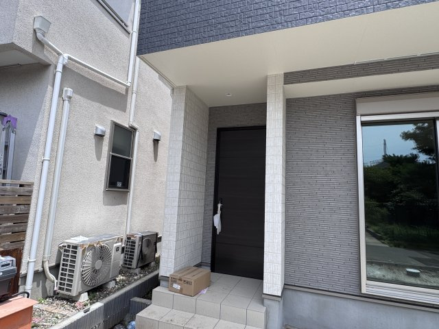 柏市柏新築戸建のエントランス|エントランス・玄関ポーチ