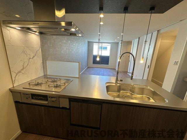 東大阪市今米１丁目　３階建のキッチン