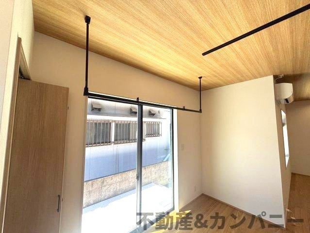 南梅本町の新築のおうち　松山市南梅本町新築戸建のその他|室内物干しです