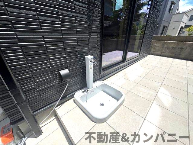 南梅本町の新築のおうち　松山市南梅本町新築戸建のその他|立水栓です
