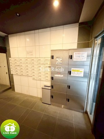 ライジングプレイス両国三番館のロビー