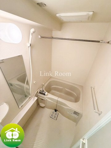 ライジングプレイス両国三番館の浴室