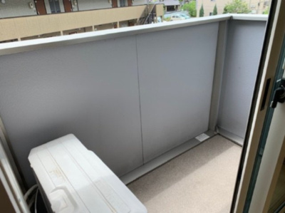【バルコニー】 | シャトン | 反転間取り別部屋写真です。