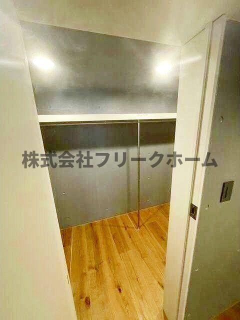 武蔵野市吉祥寺本町３丁目の賃貸マンションの収納