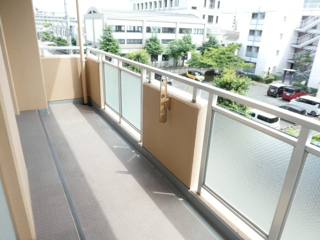 ノイハウス宝塚のバルコニー
