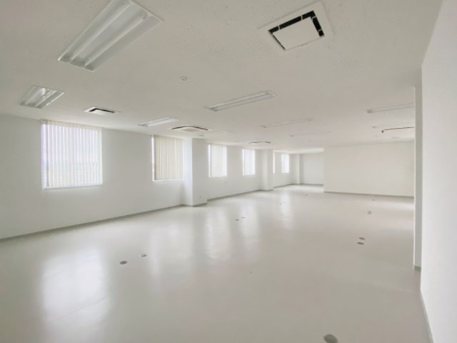 ピボット緒川ビル店舗の内装|３０１の写真です