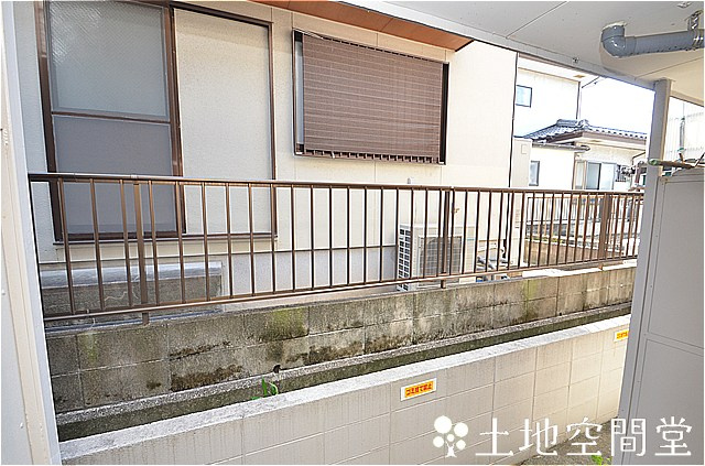 ハイツ永犬丸のバルコニー