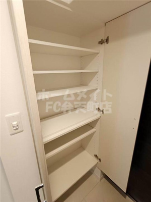 【その他】 | S-RESIDENCE阿波座WEST | シューズBOXです