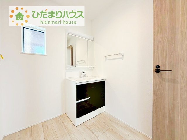 【玄関】 | 我孫子市青山第1期　新築戸建　5号棟 | 