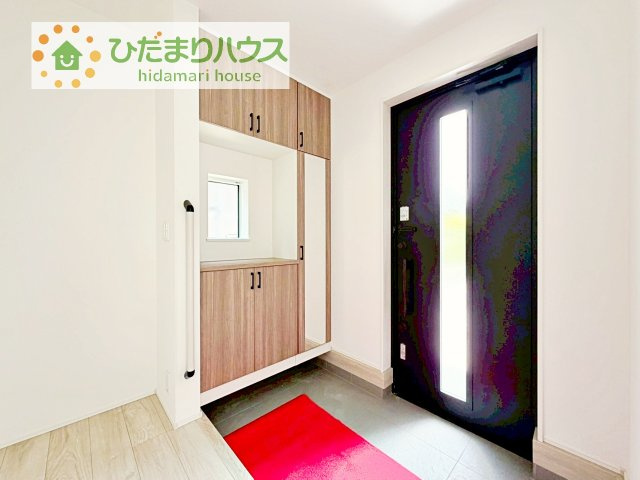 【玄関】 | 我孫子市青山第1期　新築戸建　5号棟 | 家族の靴をたっぷり収納！大型シューズクローゼット付き(^^♪