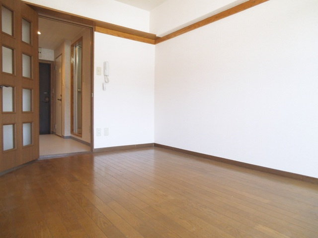 ニュークリスタル葵の寝室|シンプルな造りのお部屋！