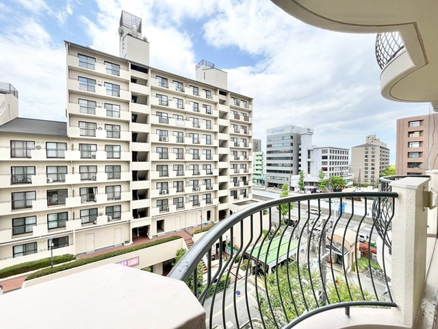 【展望】 | 緑地公園ロイヤルマンション | エイブルだけの嬉しいサービス、ご用意しております。詳細は、お気軽に当社までお問合せ下さいませ！