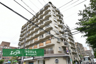 【外観】 | 緑地公園ロイヤルマンション | 物件を比較検討したいお客様には、「物件比較見学プラン」をご用意しております。こちらの物件だけでなく、お客様の希望に沿った物件を、いくつかまとめてご案内させて頂きます。