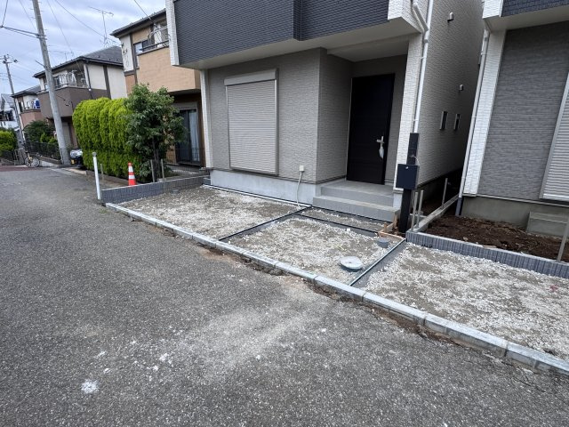 柏市柏新築戸建の駐車場|C号棟駐車スペース
