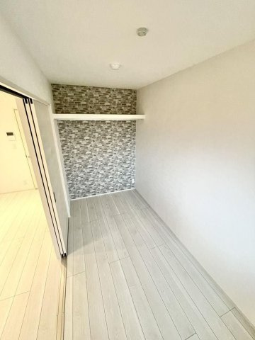 AMP es 春日の寝室