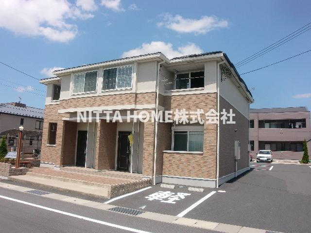 ウォーカーヒル　Ⅱ　（ＷＡＬＫＥＲ　ＨＩＬＬ　Ⅱ）の駐車場|敷地内に駐車場も完備◎