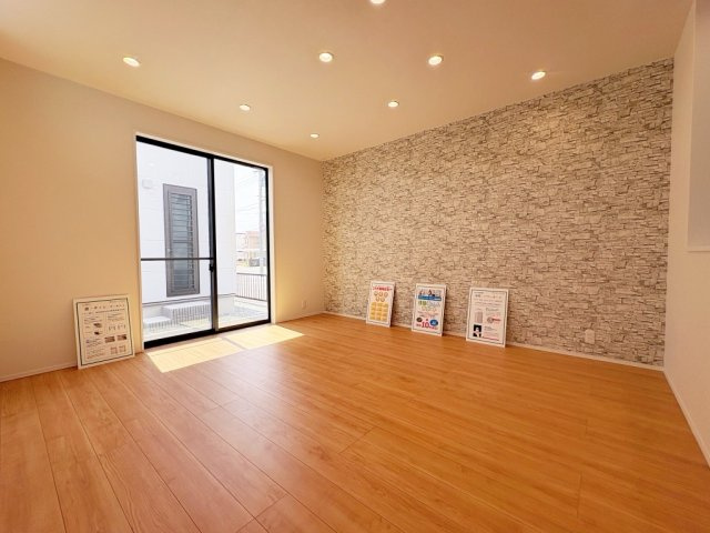 和歌山市和歌浦東　新築一戸建ての居間・リビング