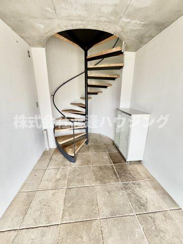 CURVAのエントランス