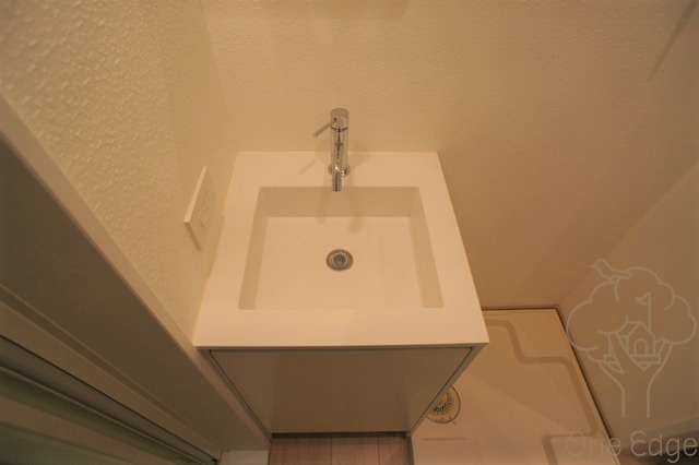 LuXe菅栄町の独立洗面台