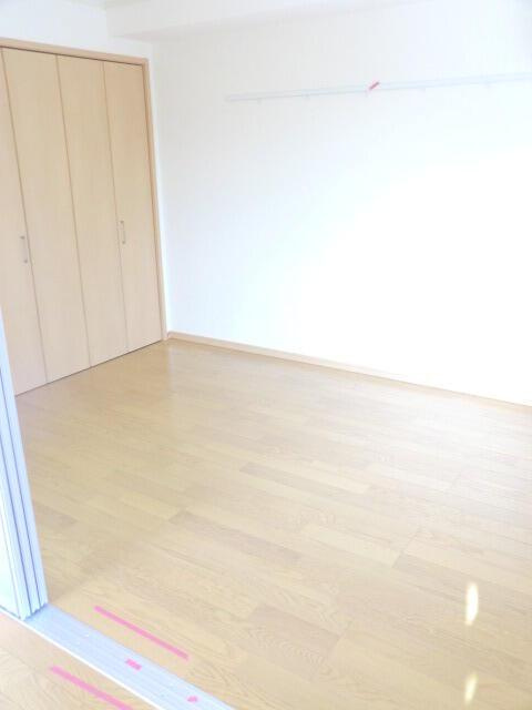 クエルボ烏山の寝室|使い勝手のいい寝室です