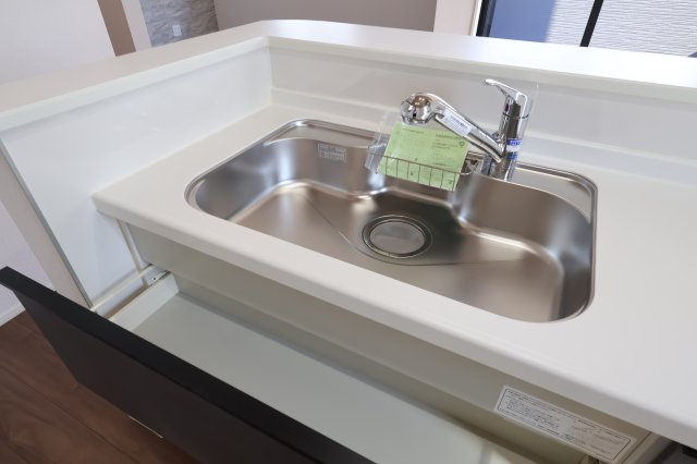 《仲介手数料無料》ふじみ野市駒西１丁目2-1新築一戸建てグラファーレのキッチン