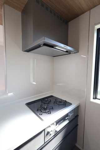 《仲介手数料無料》ふじみ野市駒西１丁目2-1新築一戸建てグラファーレのキッチン