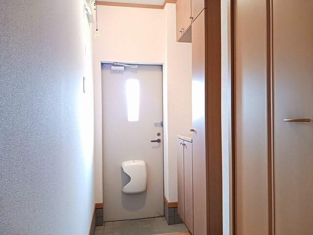 プレジールの玄関|シンプルで使いやすい玄関です