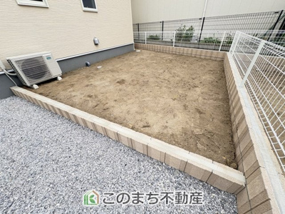 【庭】 |  LiveleGarden.S　第5栃木岩舟町静和　1号棟 | 広々としたお庭でプール遊びやBBQを楽しめます☆