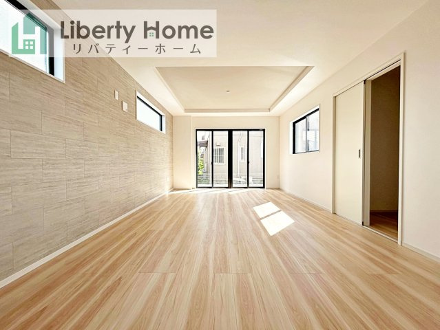 牛久市田宮6期　新築戸建の居間・リビング
