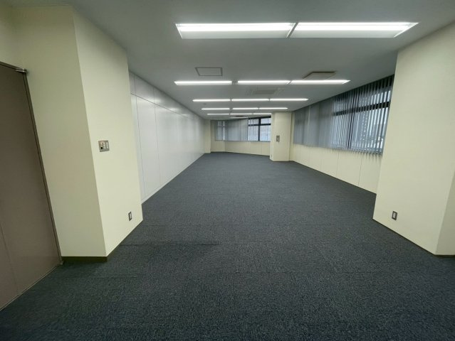 セントラルビルの内装