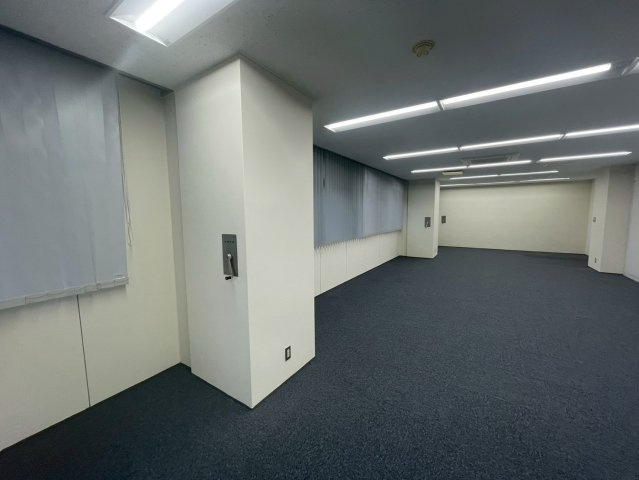 セントラルビルの内装