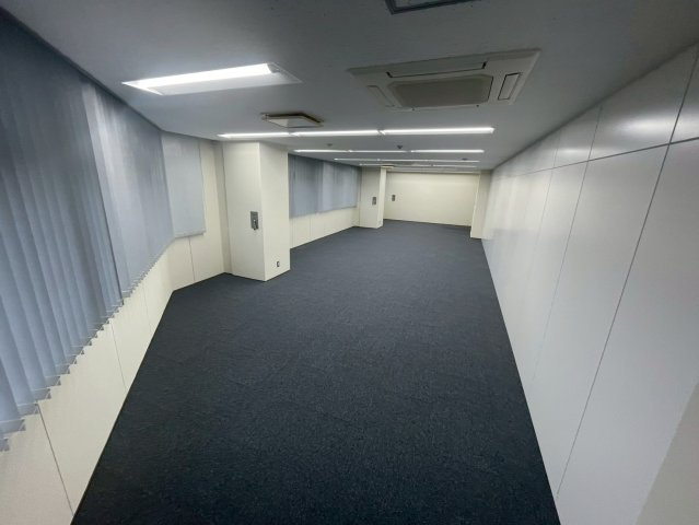 セントラルビルの内装