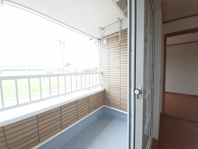 ボアソルテのバルコニー|お洗濯にも便利なバルコニー付き