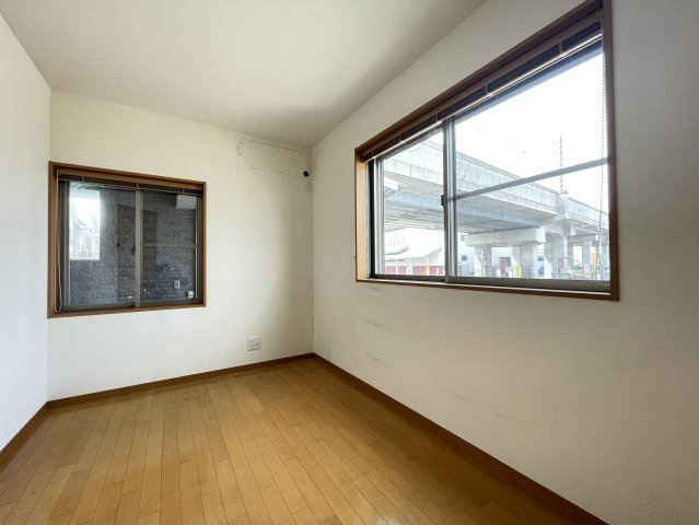 太秦一ノ井町　中古戸建の洋室|1F　洋室4.5帖