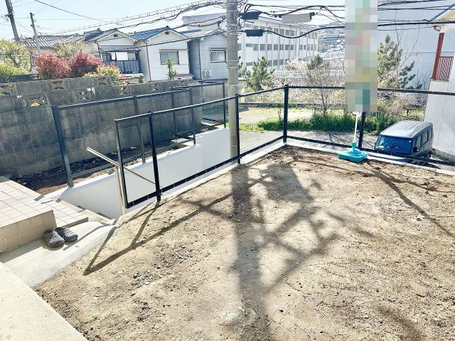神戸市垂水区乙木　中古戸建の庭