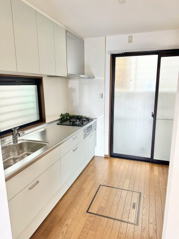 神戸市垂水区乙木　中古戸建のキッチン