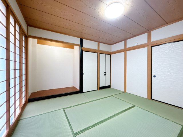 リフォーム済中古戸建　各務原市鵜沼羽場町6丁目　平成7年築の和室