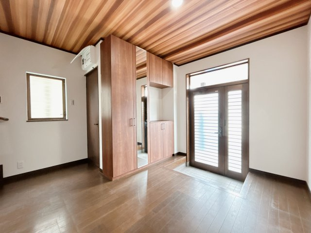 リフォーム済中古戸建　各務原市鵜沼羽場町6丁目　平成7年築の玄関