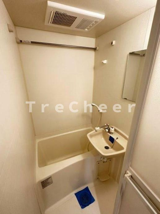 アルファ三ノ輪の浴室