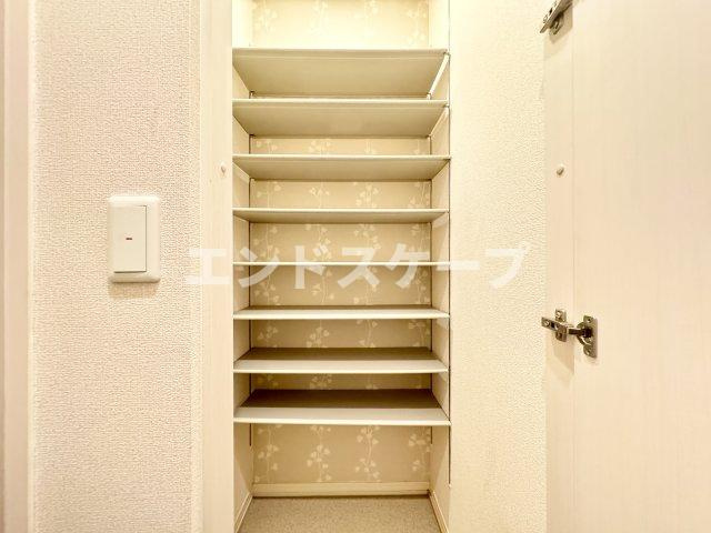 プレシャス前橋　Ｃの収納|高崎、前橋、伊勢崎エリアのお部屋探しはエンドスケープまで！お客様の理想お聞かせ下さい♪