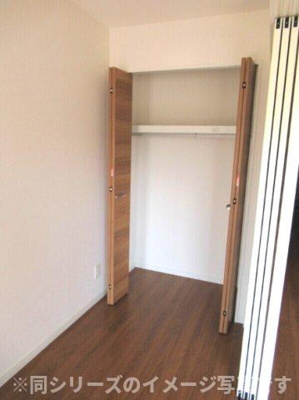 【寝室】 | CUBE SUCRE内橋　★プライスホームなら仲介手数料が無料です★