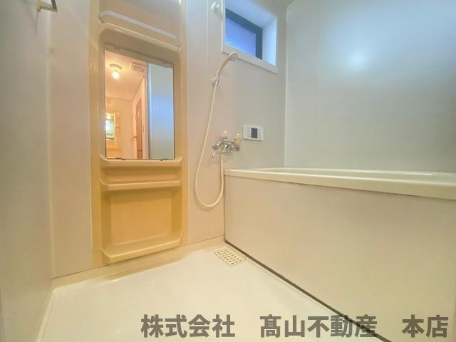 宗像市日の里３丁目のアパートの浴室