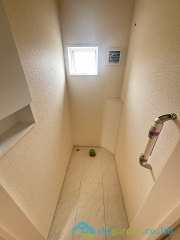 大磯町西小磯　新築戸建　全4棟3号棟のトイレ