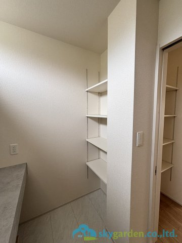 大磯町西小磯　新築戸建　全4棟3号棟の収納