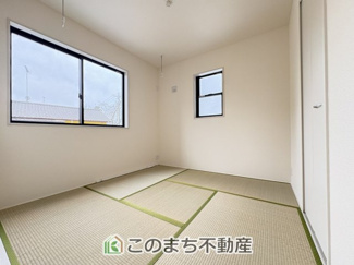 【和室】 |  LiveleGarden.S　第5栃木岩舟町静和　2号棟 | 宿泊者の就寝スペースとしても活用できる落ち着いた雰囲気の1階和室4.5帖☆