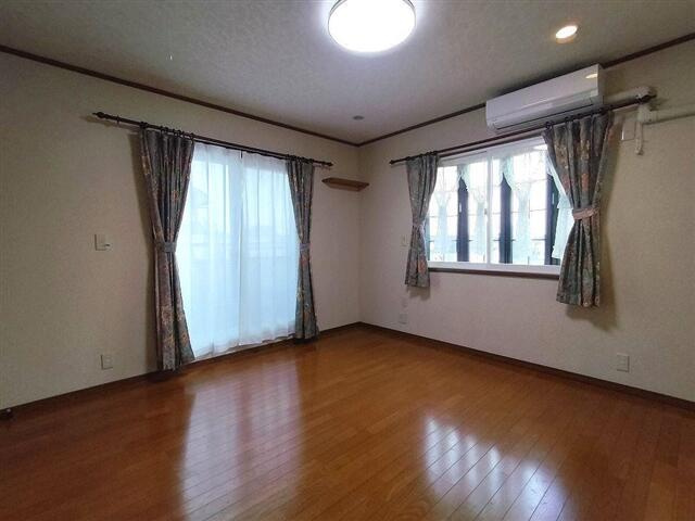 松戸市高塚新田５８１戸建の内装